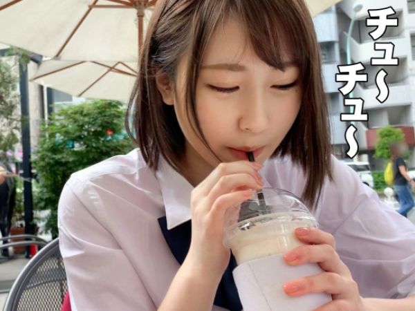 【19歳メイドの危険な遊戯】清楚系美少女がおじさん彼氏とえっちなメイド姿でハメ撮り♥ バイブで濡れ濡れになったおまんこにチンポ挿入！制服の下はエロいカラダ♡