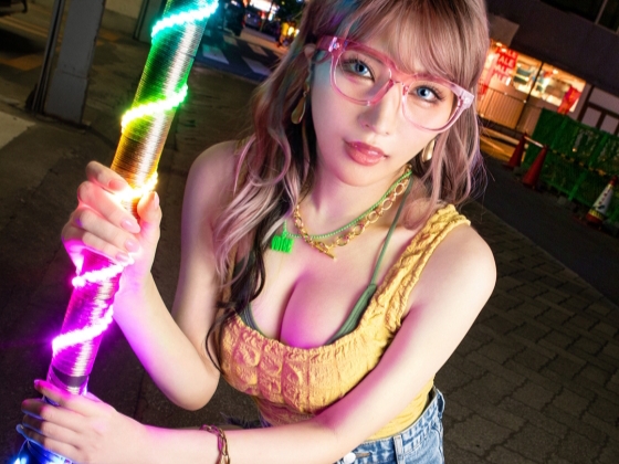【イマドキギャルの逆ナンパ訪問】『私とエッチしよ♡』バチクソエロいギャルが素人宅に突撃！肉食系ギャルが肉棒を貪り、ズボズボの激しいピストンに悶絶！