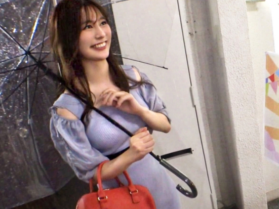 【巨乳ナンパ】『ダメ…でも気持ちいい…』おっとり系美巨乳お姉さんが街中でナンパされ、豊満ボディを揺らして感じまくる！エチエチすぎるセックスにメロメロ♡