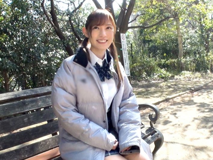 【超絶美少女の制服デビュー】『初めてで…こんなに感じちゃうなんて…』無垢な制服美少女がAVデビューで大胆変身！2本の肉棒に翻弄され、激安イキまくる姿がエロすぎる！制服姿で乱れる美少女の初々しい反応がたまらない！！♡