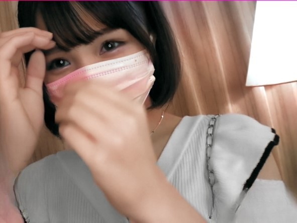 【パパ活少女の危険な遊び】143cmミニマム美少女がおじさんチ●ポに夢中！小さなカラダでキツキツマ●コを激しく突かれ、中出しされちゃう♥パパ活の甘い罠にハマるロリっ娘の乱れまくりSEX！！