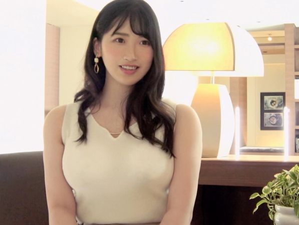 【むっちり巨乳美女】欲求不満の豊満ボディがAVで覚醒！♥デカパイ揺らして快楽に溺れるグラマラス美女の淫乱覚醒！！