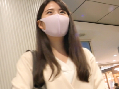 【マスク美女の巨乳誘惑】『おっぱいで癒してあげる…』大きなおっぱいが眩しい美人お姉さんと濃厚セックス！パイパンマンコを激しく突きまくる快感プレイ！♡