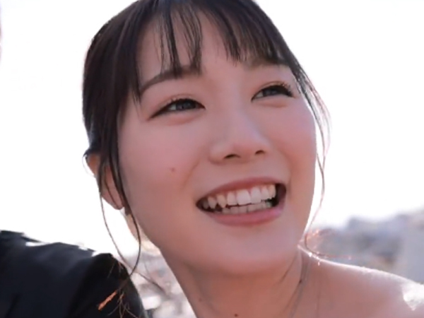 【婚活アプリの罠】『この結婚、本当にいいの?』アプリで出会った彼と結婚したけど、彼のことを何も知らない…。悩みながらも彼の腕に抱かれ、戸惑いながらも感じてしまう自分に気づく。このままじゃダメなのに、止められない禁断のラブストーリー♡